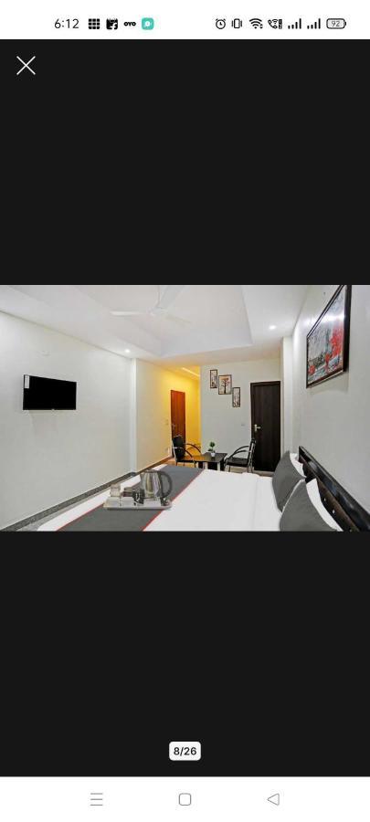 Hotel O K R Resdiancy Near Botanic Garden Of Indian Republic Noida Exterior photo